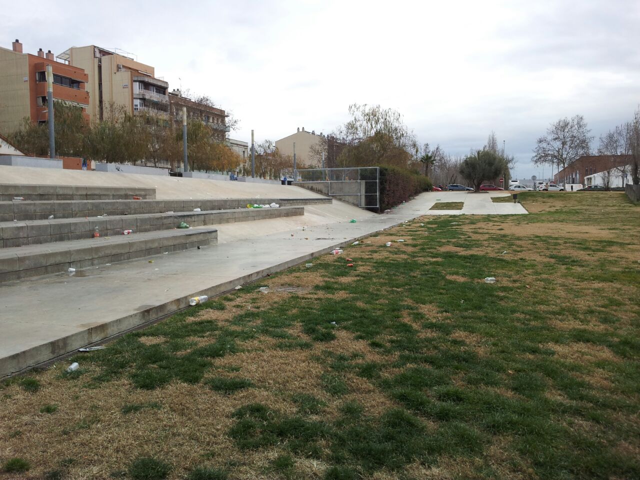img2.jpg