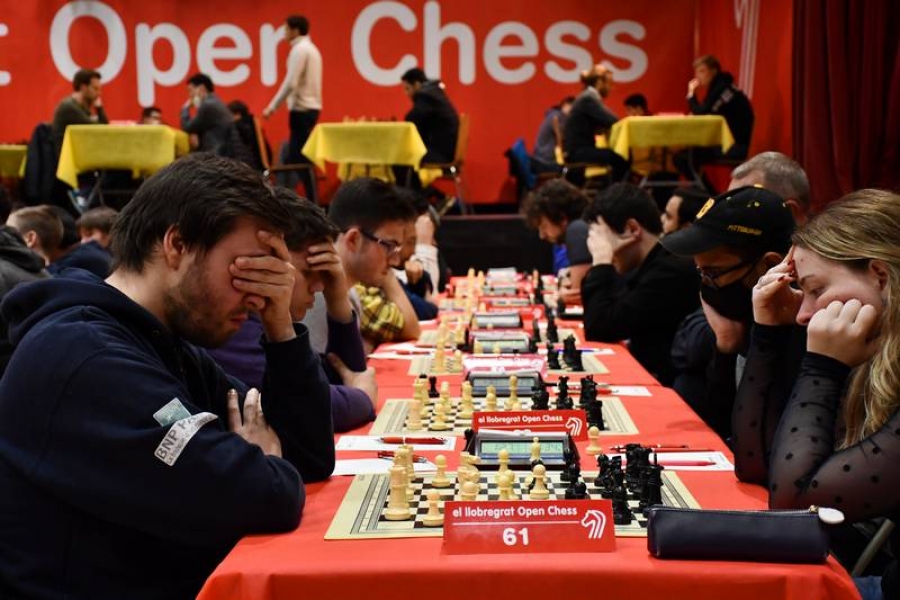 Summary of the 5th round of El Llobregat Open Chess 2022 - El Llobregat  Open Chess Tournament